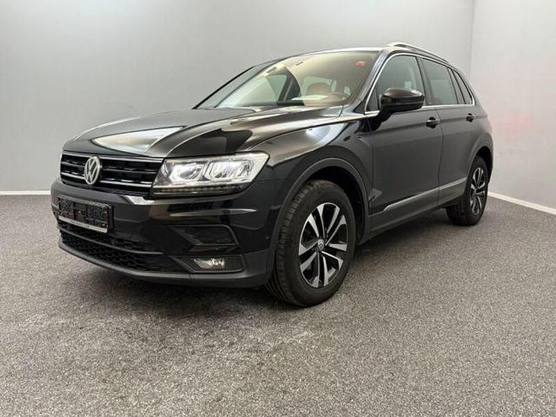 Schwarz Gebraucht 2019 VW Tiguan IQ Drive SUV | 18.299 € (Fairer Preis) - Bild 1/4