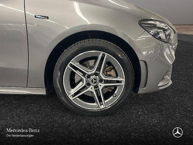 Gebraucht Mercedes B250e 218 PS (160 kW) 2020 Van / Kleinbus