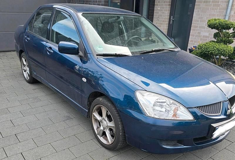 Gebraucht Mitsubishi Lancer 98 PS (72 kW) 2005 Blau Kombi