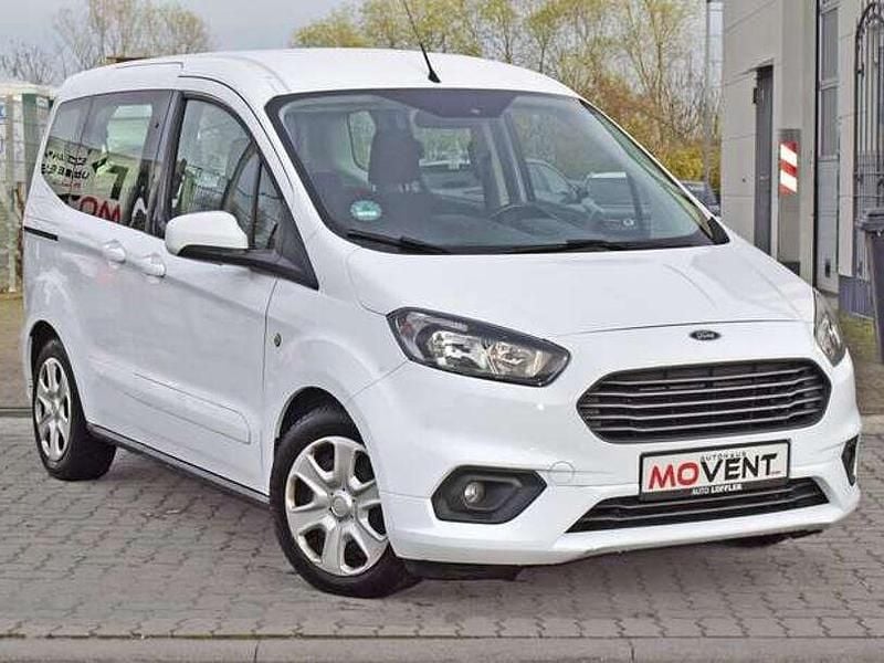 Gebraucht Ford Tourneo Courier 101 PS (74 kW) 2019 Weiss Van / Kleinbus