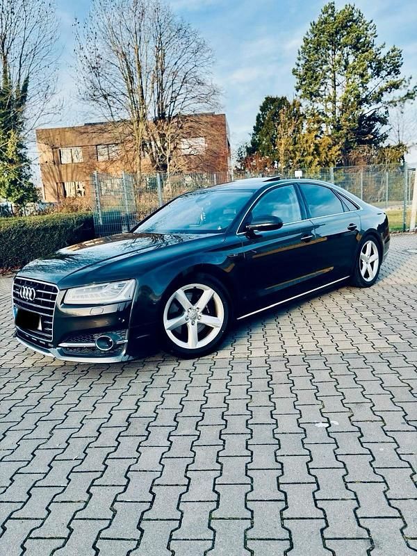 Gebraucht Audi A8 Comfort 262 PS (192 kW) 2016 Grau Limousine