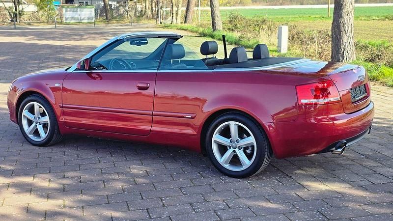 Gebraucht Audi A4 Cabriolet S-Line 163 PS (119 kW) 2006 Rot Cabrio