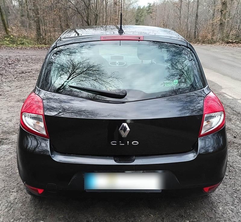 Gebraucht Renault Clio II 75 PS (55 kW) 2011 Schwarz Kleinwagen