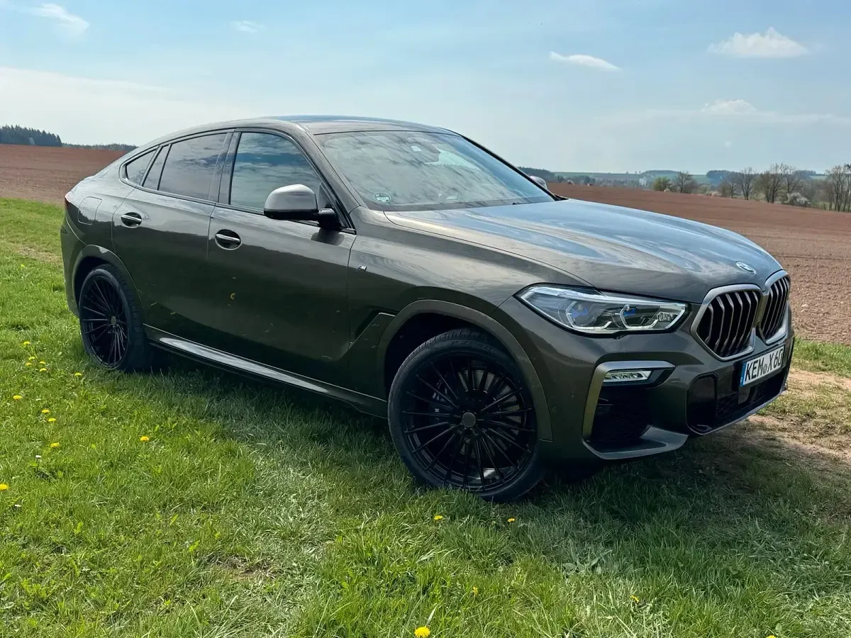 Gebraucht BMW X6 M50 400 PS (294 kW) 2021 Grün SUV