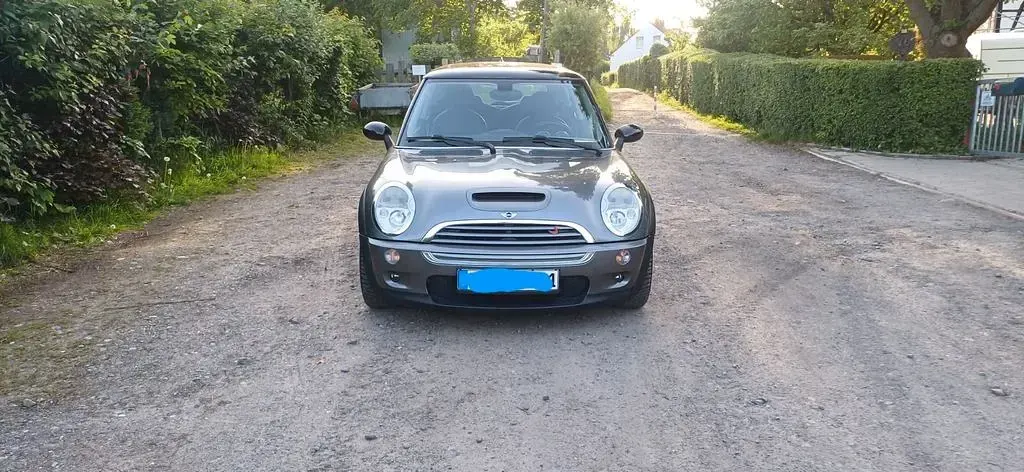 Używany Mini Cooper S 163 KM (119 kW) 2003 Szary Hatchback