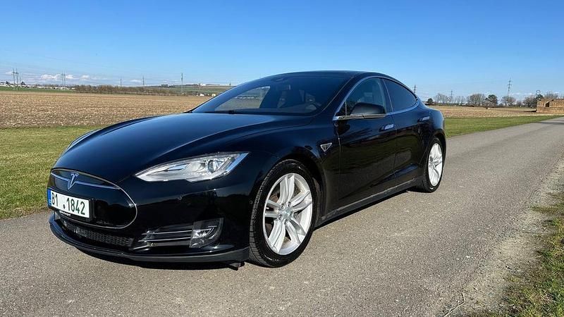 Gebraucht Tesla Model S 309 kW (421 PS) 2016 Schwarz Kleinwagen