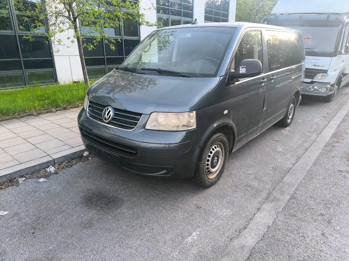 Usata VW T5 131 CV (96 kW) 2004 Grigio Furgone