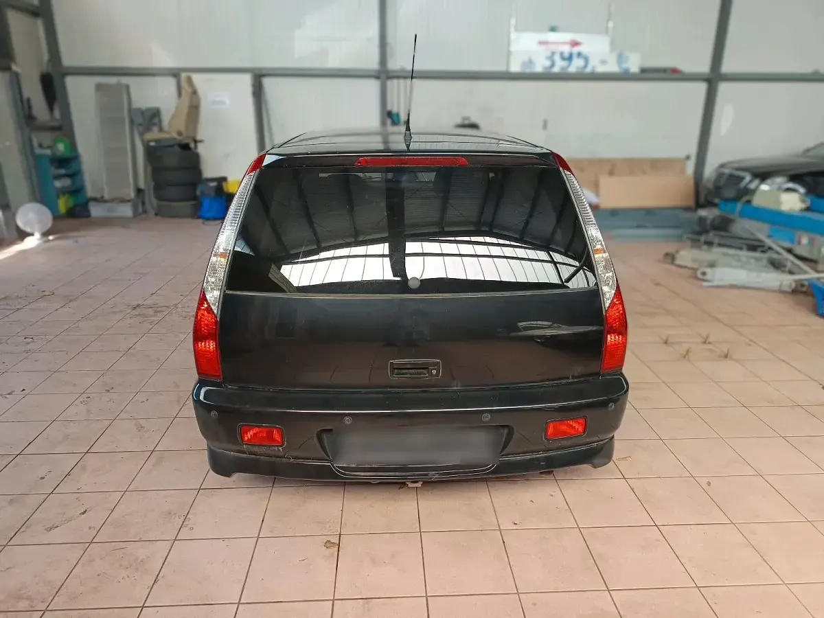 Gebraucht Mitsubishi Lancer 135 PS (99 kW) 2008 Schwarz Kombi