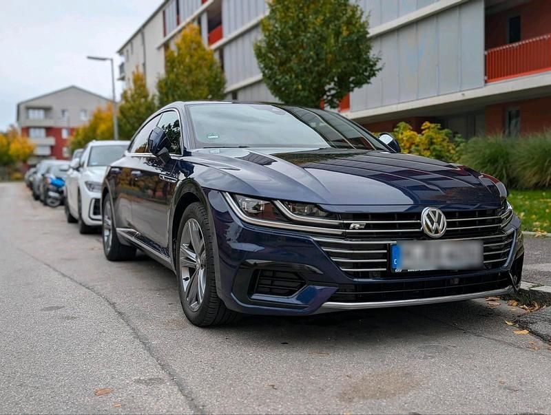 Blau Gebraucht 2019 VW Arteon Limousine | 26.000 € (Guter Preis) - Bild 1/4