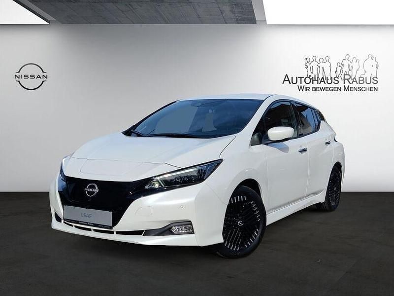 Gebraucht Nissan Leaf Tekna 110 kW (150 PS) 2022 Weiß brilliant white (m) Kleinwagen