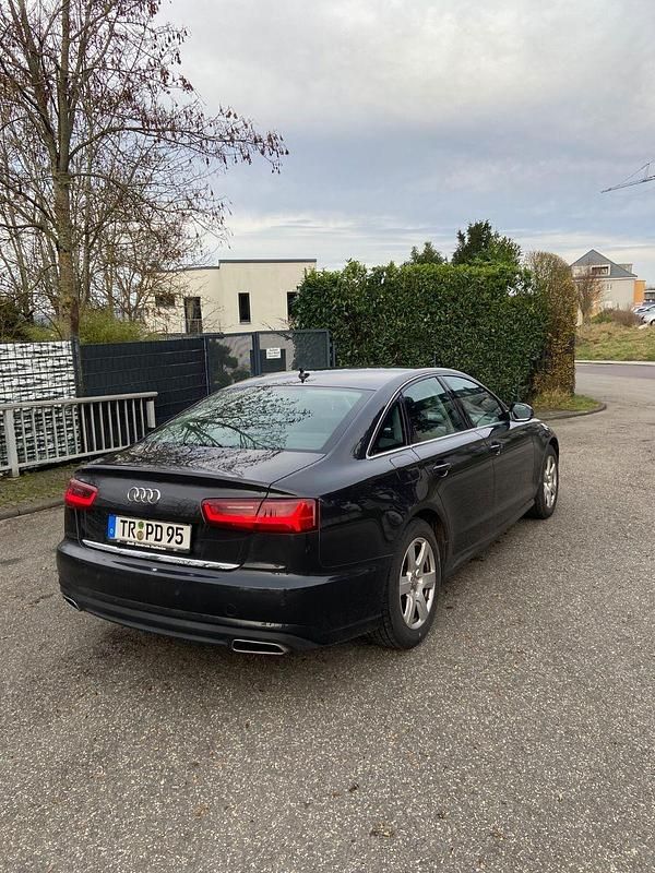 Gebraucht Audi A6 190 PS (139 kW) 2016 Grau Limousine