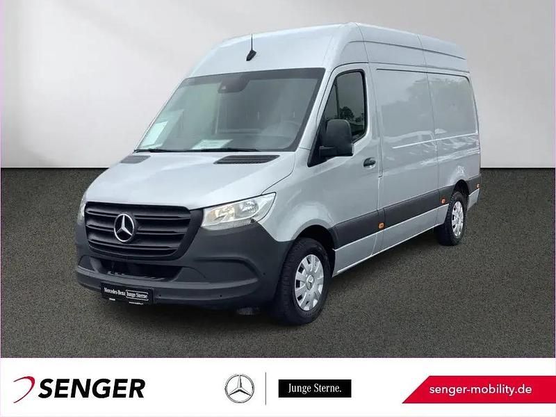 Silber Gebraucht 2021 Mercedes Sprinter Van | 28.858 € (Etwas zu teuer) - Bild 1/1