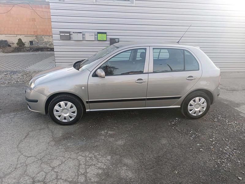 Gebraucht Skoda Fabia 54 PS (39 kW) 2006 Silber Kleinwagen