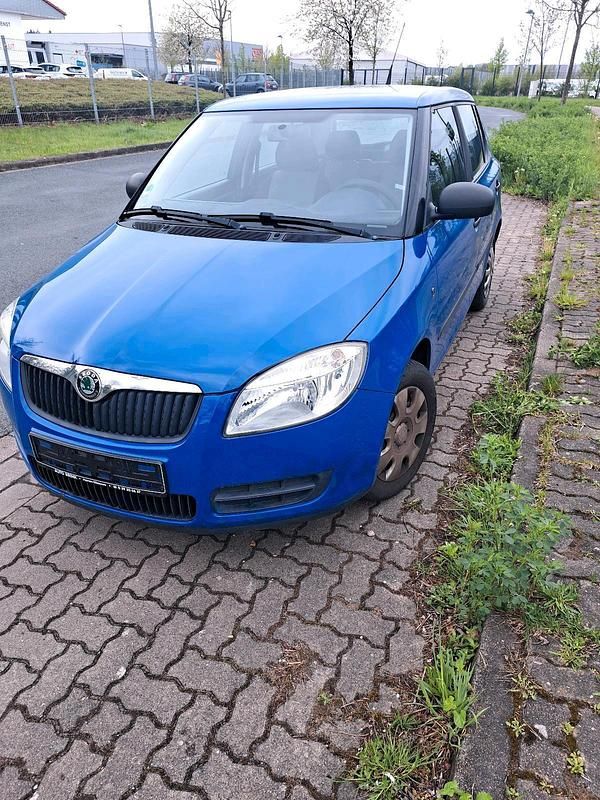 Blau Gebraucht 2009 Skoda Fabia Kleinwagen | 690 € (Superpreis) - Bild 1/4