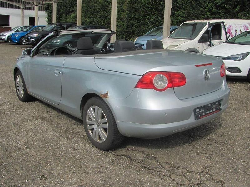 Gebraucht VW Eos 140 PS (102 kW) 2007 Silber Cabrio