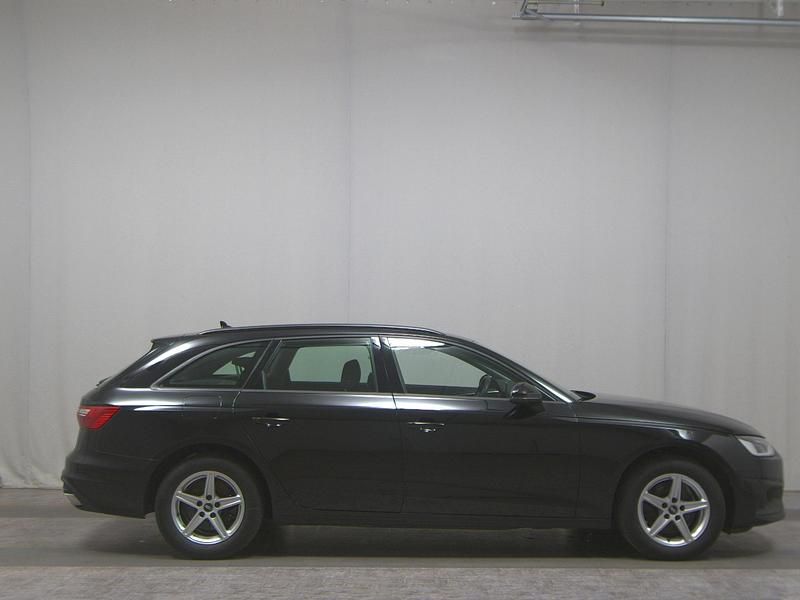 Brillantschwarz Gebraucht 2021 Audi A4 Basis Kombi | 14.480 € (Guter Preis) - Bild 1/4