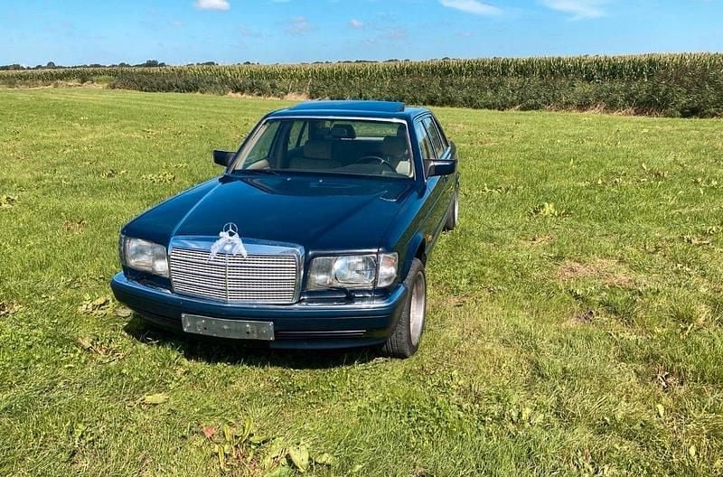 Gebraucht Mercedes 560 279 PS (205 kW) 1990 Blau Limousine