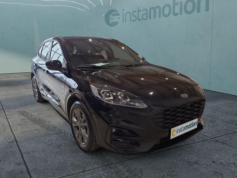 Gebraucht Ford Kuga ST-Line 120 PS (88 kW) 2023 Schwarz SUV