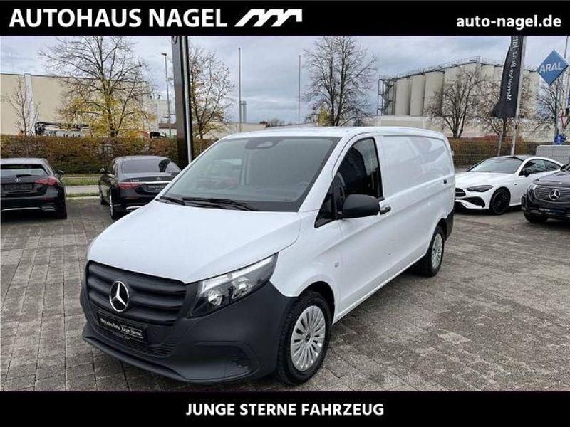 Arktikweiß Gebraucht 2024 Mercedes Vito Van | 33.201 € (Fairer Preis) - Bild 1/4