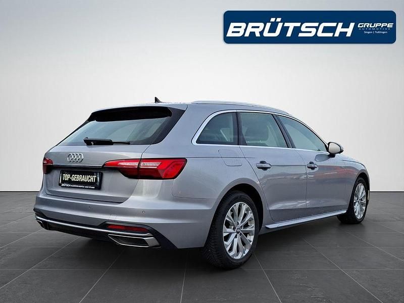 Gebraucht Audi A4 Advanced 163 PS (119 kW) 2020 Florettsilber metallic Kombi