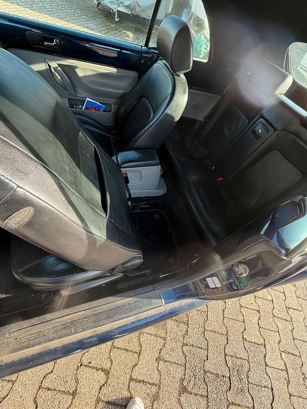 Gebraucht VW New Beetle 76 PS (55 kW) 2004 Blau Kleinwagen