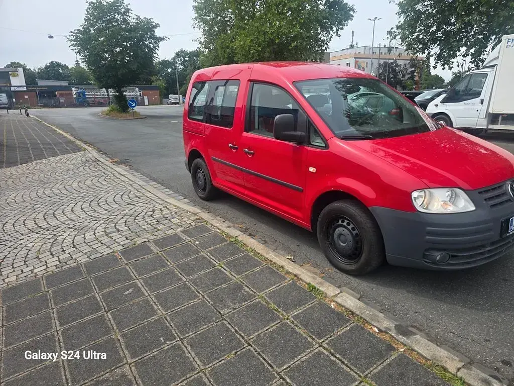 Gebraucht VW Caddy Life 80 PS (58 kW) 2009 Rot Van / Kleinbus
