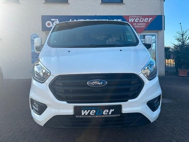 Gebraucht Ford Transit Custom Trend 131 PS (96 kW) 2023 Frostweiß Van / Kleinbus