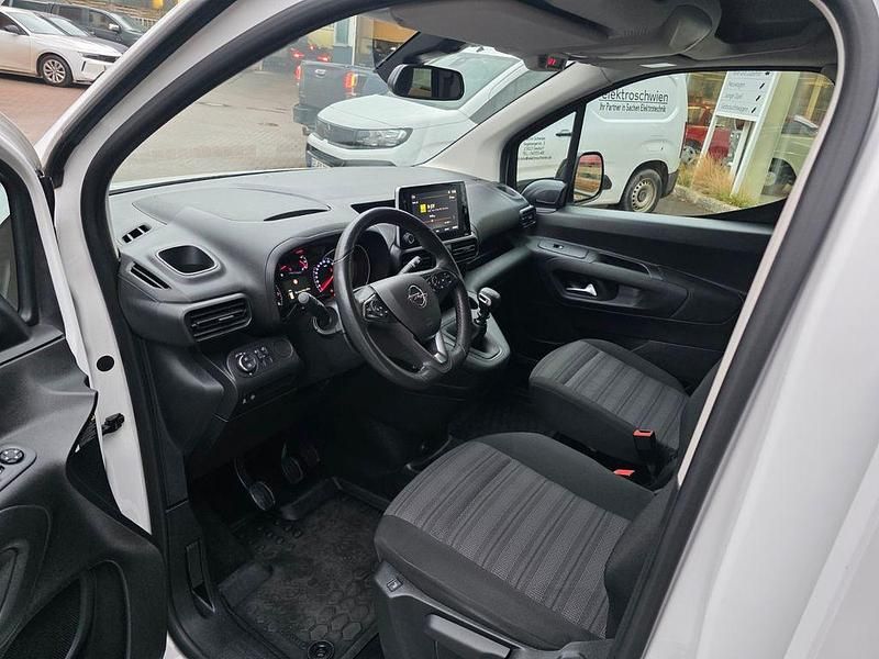 Gebraucht Opel Combo Life Elegance 131 PS (96 kW) 2021 Weiß Van / Kleinbus