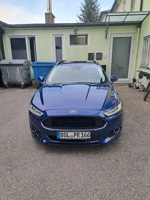 Gebraucht Ford Mondeo ST 179 PS (131 kW) 2016 Schwarz Limousine