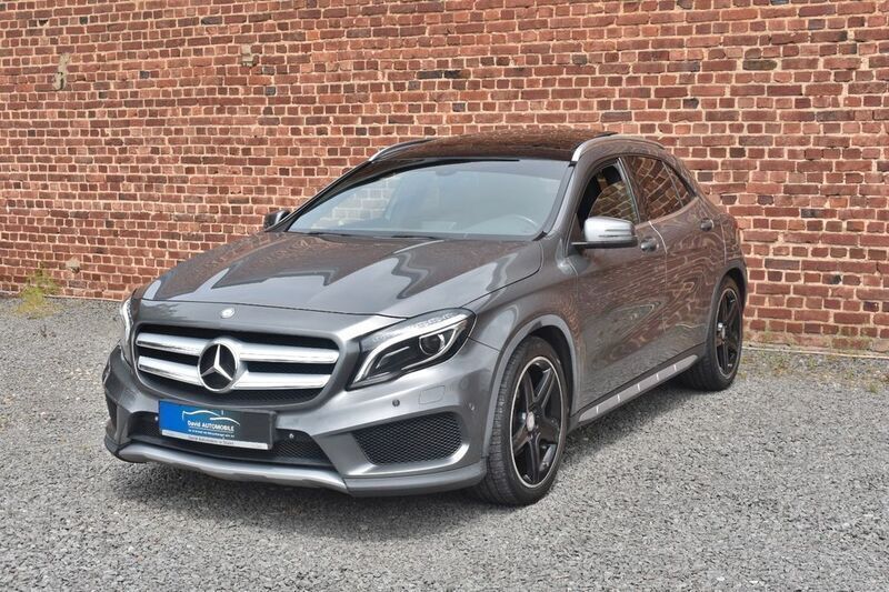 Grau Gebraucht 2014 Mercedes GLA200 AMG SUV | 18.390 € (Fairer Preis) - Bild 1/4