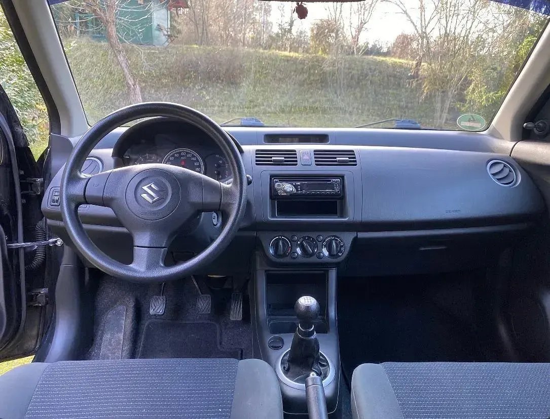 Gebraucht Suzuki Swift 92 PS (67 kW) 2008 Schwarz Kleinwagen