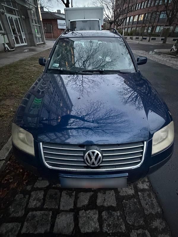 Gebraucht VW Passat 131 PS (96 kW) 2003 Blau Kombi