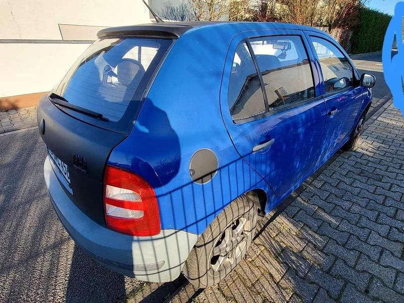 Gebraucht Skoda Fabia Classic 54 PS (39 kW) 2004 Blau Limousine