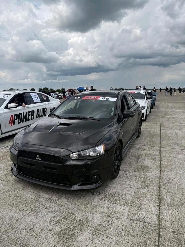 Gebraucht Mitsubishi Lancer 350 PS (257 kW) 2014 Schwarz Limousine