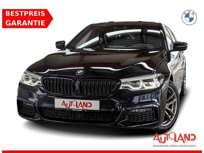 Carbonschwarz metallic (metallic) Gebraucht 2019 BMW 520 M Sport Limousine | 32.990 € (Teuer) - Bild 1/4