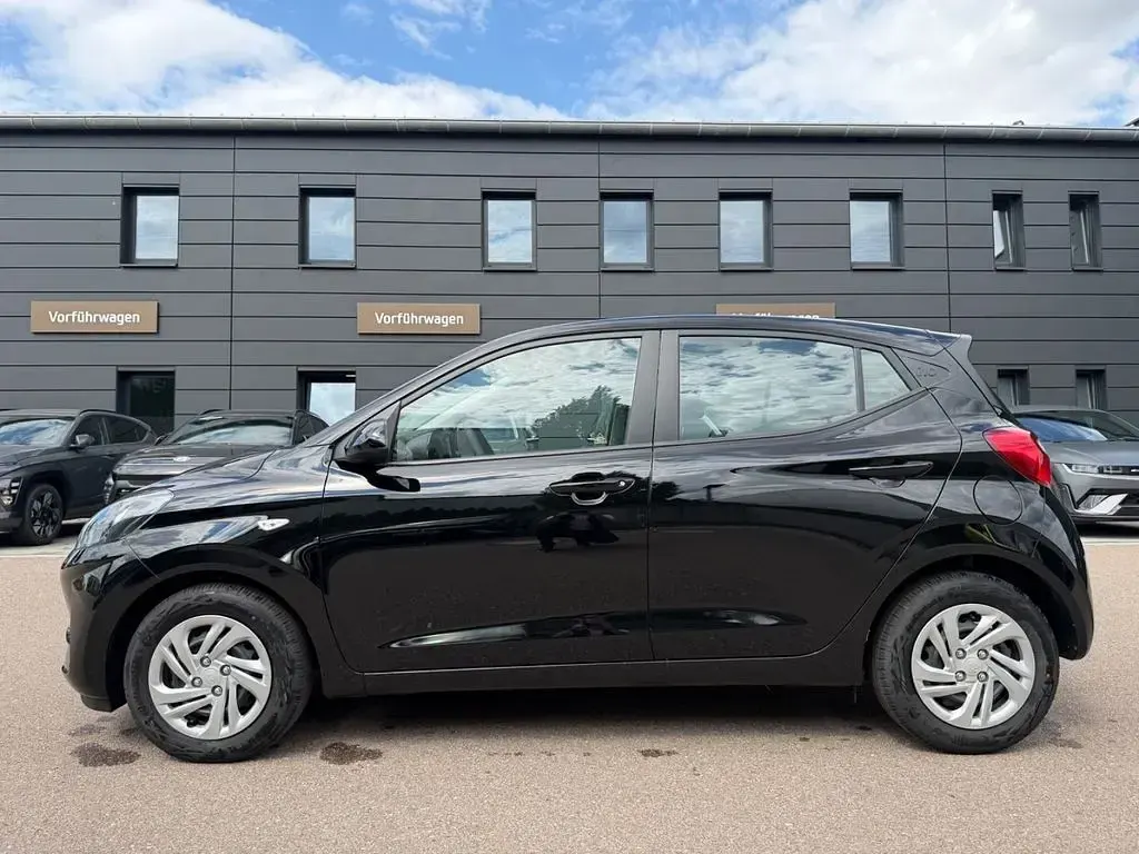 Neu Hyundai i10 Select 63 PS (46 kW) 2025 Schwarz Kleinwagen