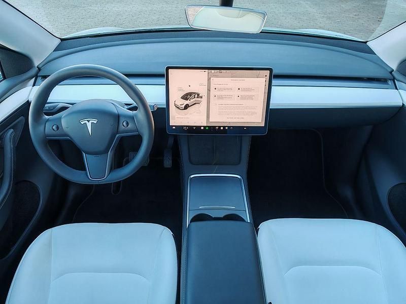 Gebraucht Tesla Model Y Long Range AWD 378 kW (514 PS) 2022 Weiß SUV