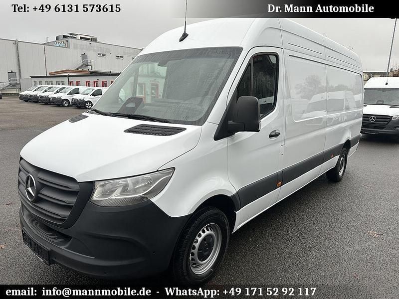 Arktikweiss Gebraucht 2024 Mercedes Sprinter Van | 40.936 € (Guter Preis) - Bild 1/4