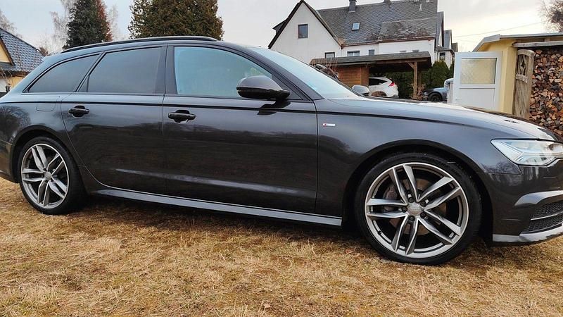 Gebraucht Audi A6 Ambiente 272 PS (200 kW) 2016 Grau Kombi