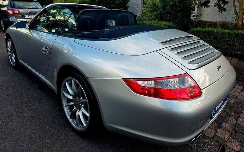 Gebraucht Porsche 911 Carrera Cabriolet 325 PS (239 kW) 2007 Silber Cabrio