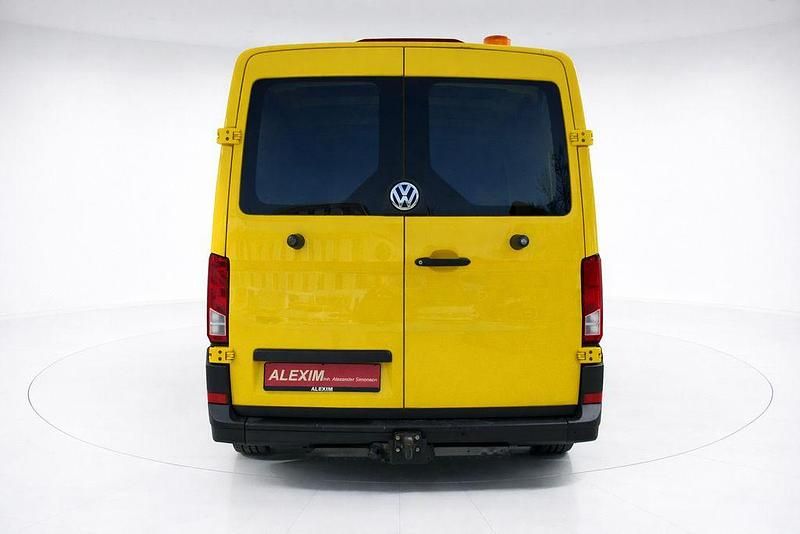 Gebraucht VW Crafter 140 PS (102 kW) 2021 Gelb Van