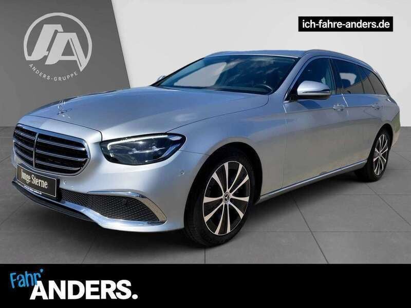 Hightech silber Gebraucht 2022 Mercedes E220 Exclusive Kombi | 36.244 € (Fairer Preis) - Bild 1/3