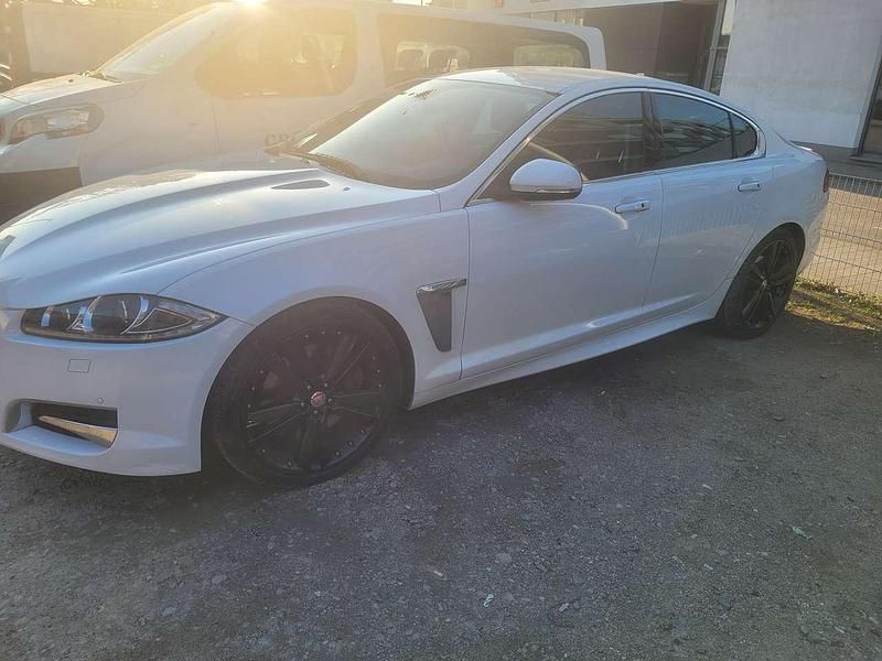 Gebraucht Jaguar XF S 275 PS (202 kW) 2013 Weiß Limousine