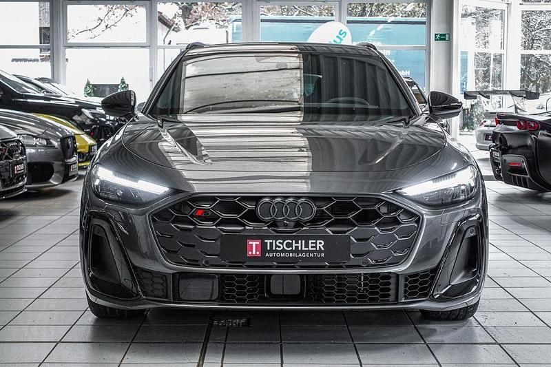 Neu Audi S5 Sport 367 PS (269 kW) 2025 Grau Kombi