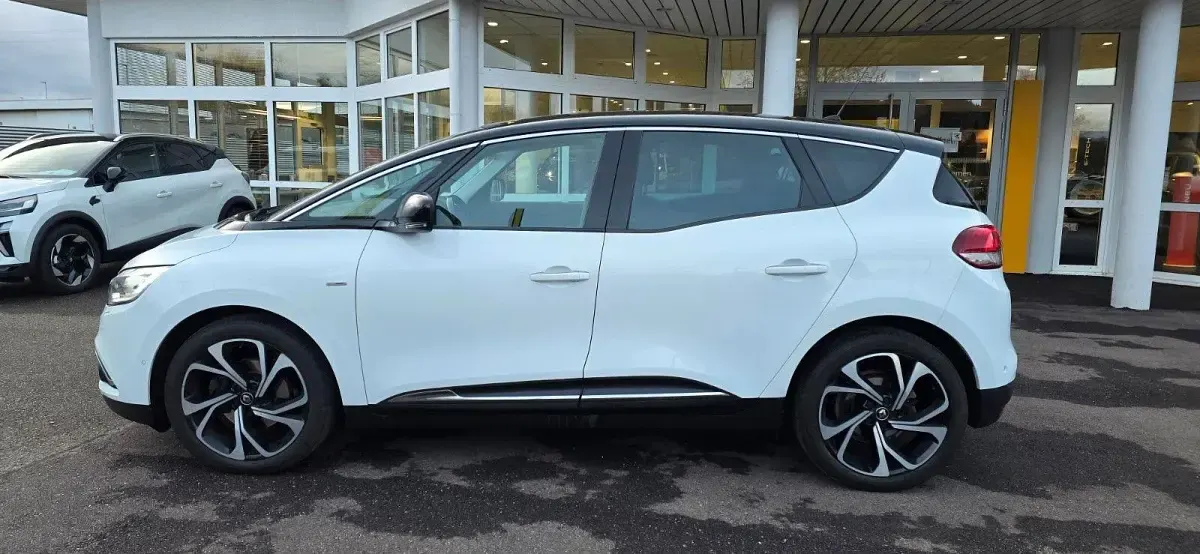 Usata Renault Scenic E-Tech Bose Edition 140 CV (102 kW) 2018 Bianco Monovolume