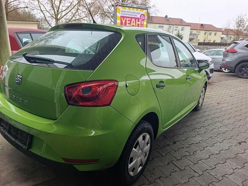 Gebraucht Seat Ibiza Reference 75 PS (55 kW) 2015 Grün Limousine