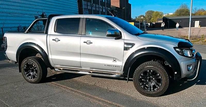 Second-hand Ford Ranger 150 CP (110 kW) 2014 Argintiu Pickup