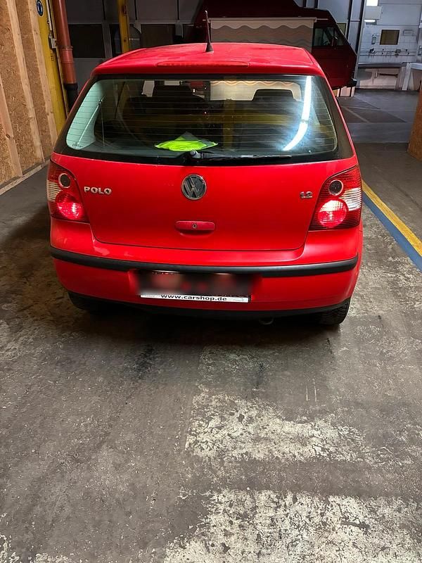 Gebraucht VW Polo 64 PS (47 kW) 2002 Rot Kleinwagen