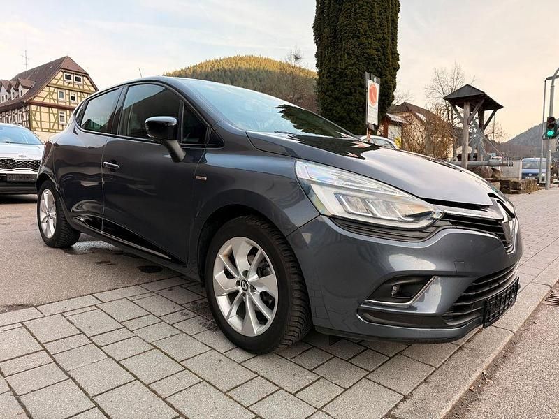 Gebraucht Renault Clio IV LIMITED 118 PS (86 kW) 2016 Grau Limousine