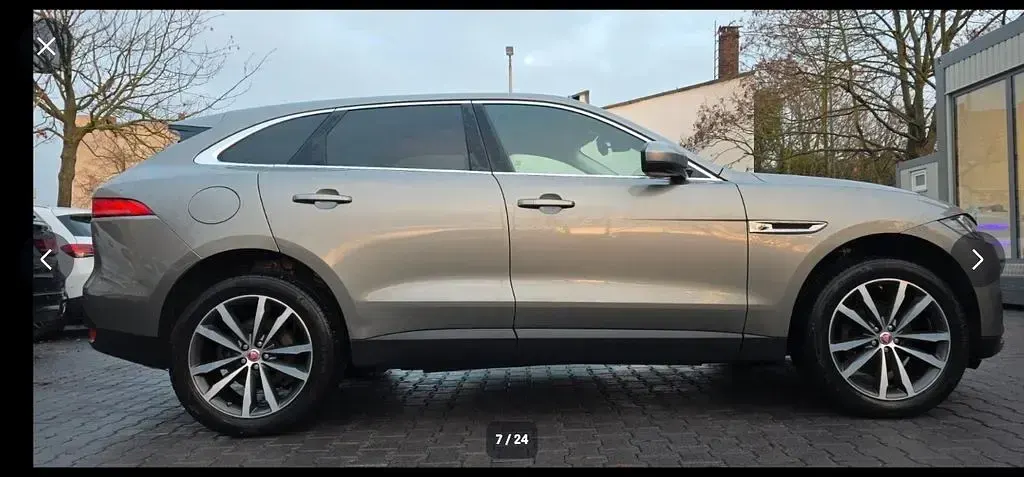 Gebraucht Jaguar F-Pace Portfolio 241 PS (177 kW) 2018 Grau SUV